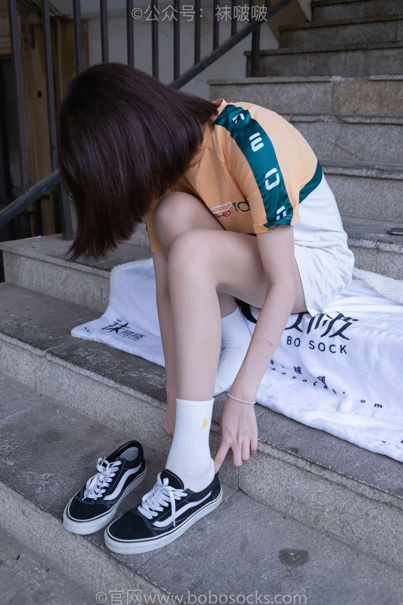[BoBoSocks袜啵啵]NO.069 小甜豆-vans板鞋、白棉袜、肉丝 [135P]插图8